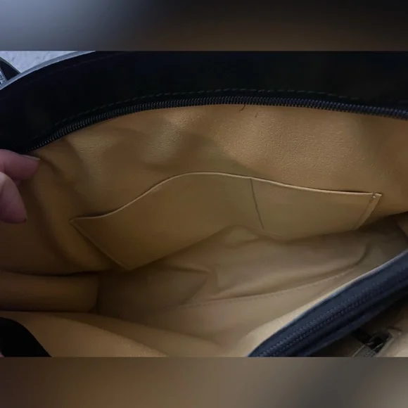 Vera Pelle Italian Handbag - Picture 7 of 16